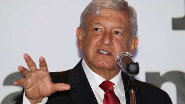 Andrés Manuel López Obrador, aspirante a la presidencia de México - Sputnik Brasil