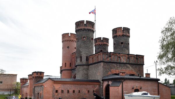 Porta da fortaleza de Friedrichsburgo em Kaliningrado - Sputnik Brasil