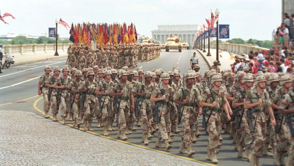 Parada militar dedicada à vitória na Guerra do Golfo, Washington, EUA, 1991 - Sputnik Brasil