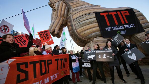 Protesto contra TTIP - Sputnik Brasil