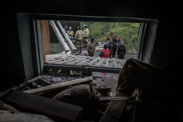 Donetsk está em ruínas após bombardeio noturno - Sputnik Brasil