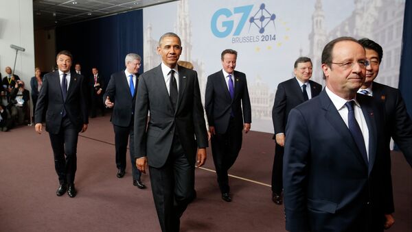 Barack Obama, Matteo Renzi, Stephen Harper; David Cameron; Jose Manuel Barroso; Francois Hollande; Shinzo Abe em reunião do G7 - Sputnik Brasil