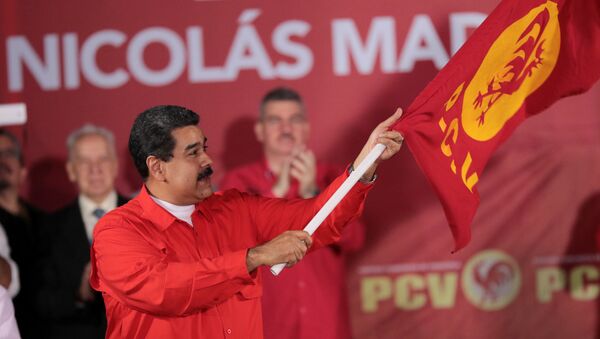 Maduro durante encontro com Partido Comunista da Venezuela - Sputnik Brasil