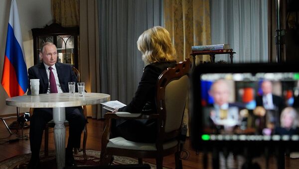 Vladimir Putin em entrevista com a NBC em março de 2018. - Sputnik Brasil