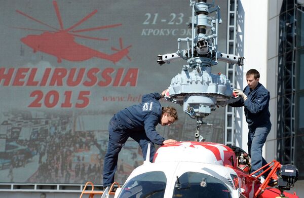 Os visitantes devem prestar uma atenção especial ao Kamov Ka-226T - Sputnik Brasil