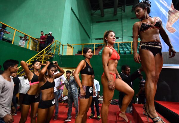 Participantes do Miss Índia Fitness no Campeonato do Fisiculturismo em Guwahati, Índia - Sputnik Brasil