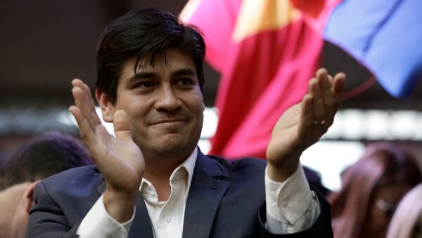 Presidential candidate of the ruling Citizens' Action Party (PAC), Carlos Alvarado - Sputnik Brasil