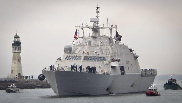 Novo navio de guerra dos EUA, USS Little Rock, chegando ao porto de Buffalo (imagem referencial) - Sputnik Brasil