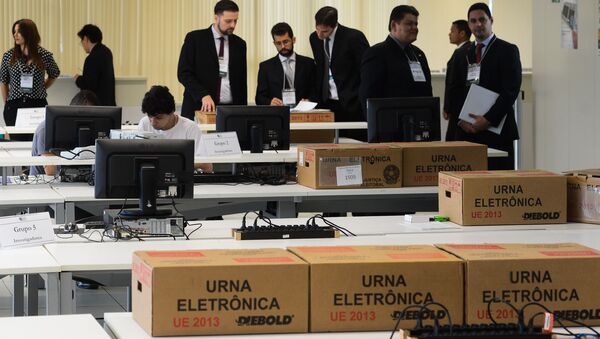 TSE faz teste público de segurança do sistema de votação - Sputnik Brasil