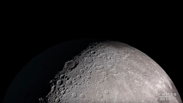 Deleite-se com uma excursão virtual pela superfície lunar! - Sputnik Brasil