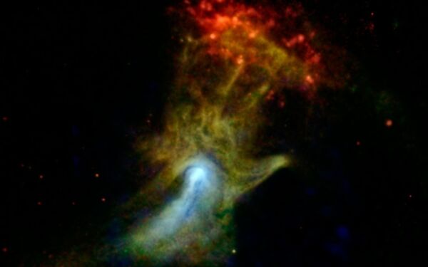 Esta nebulosa única recebeu o nome de Mão de Deus, enquanto os cientistas continuam sem saber exatamente a natureza deste fenômeno - Sputnik Brasil