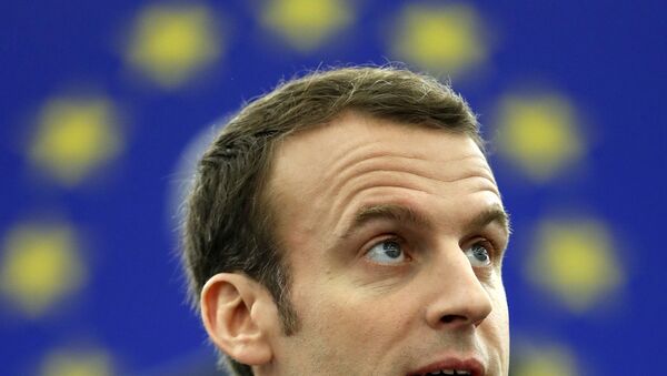 O presidente francês Emmanuel Macron fala ao Parlamento Europeu, em Estrasburgo, na França, em 17 de Abril de de 2018. - Sputnik Brasil