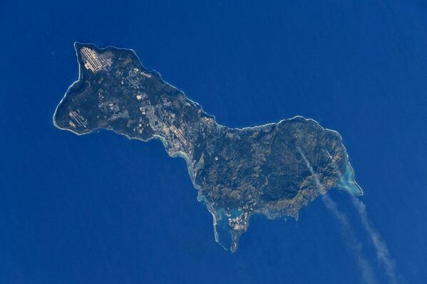 Ilha Guam fotografada a partir do espaço pelo cosmonauta russo Anton Shkaplerov - Sputnik Brasil