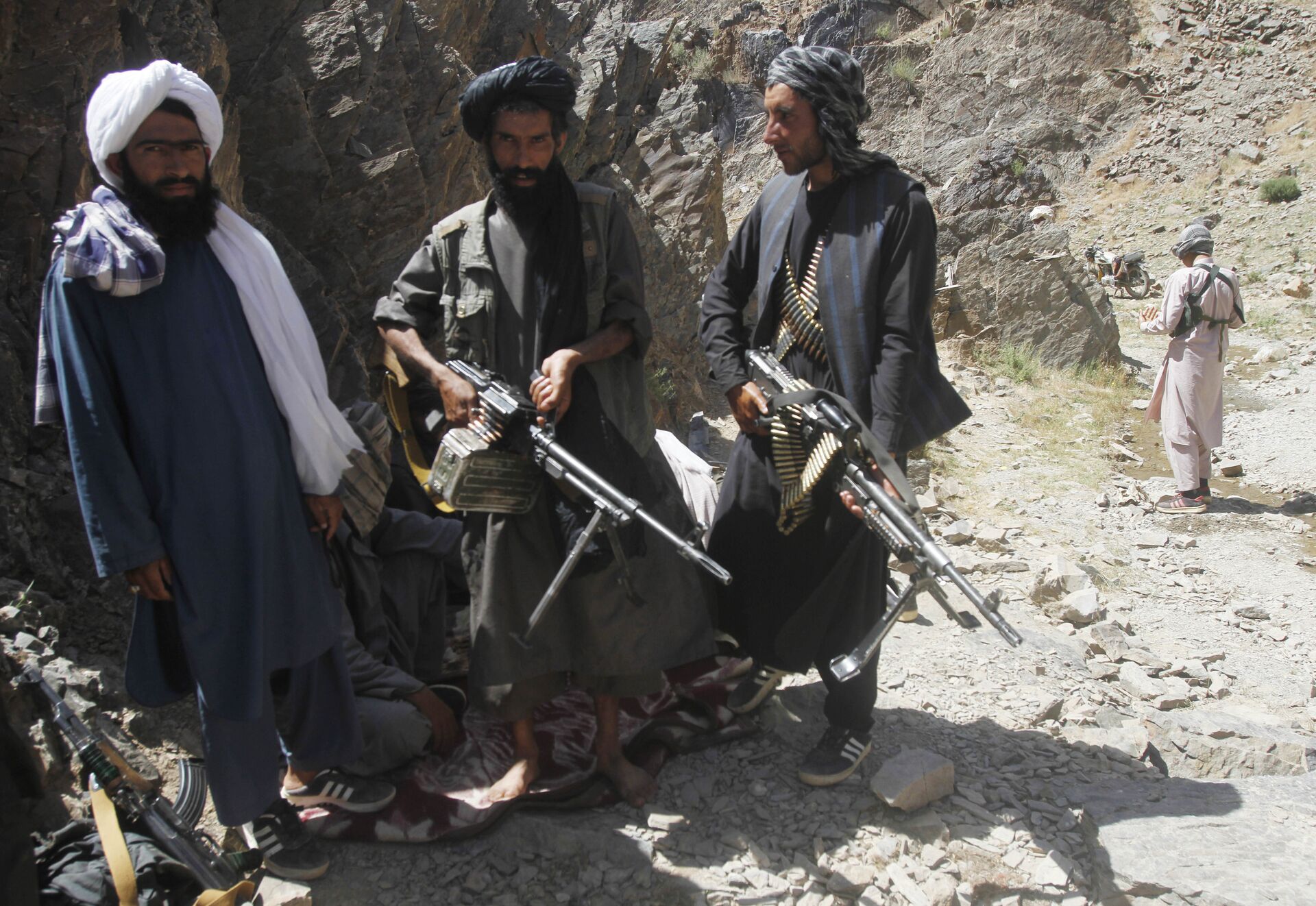 Talibã afirma que controla maior parte do Afeganistão, em meio à retirada das forças dos EUA  - Sputnik Brasil, 1920, 09.07.2021