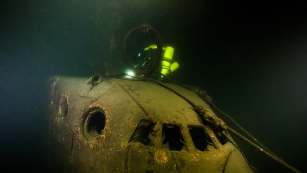Submarino soviético Sch-317 - Sputnik Brasil