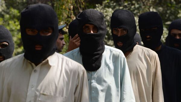 Supostos militantes dos grupos terroristas Daesh e Talibã em uma delegacia no Afeganistão (foto de arquivo) - Sputnik Brasil