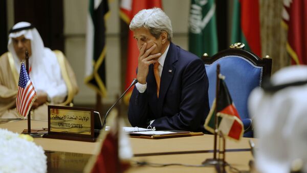 Ex-secretário de Estado dos EUA John Kerry durante reunião do Conselho de Cooperação do Golfo, Manama (foto de arquivo) - Sputnik Brasil