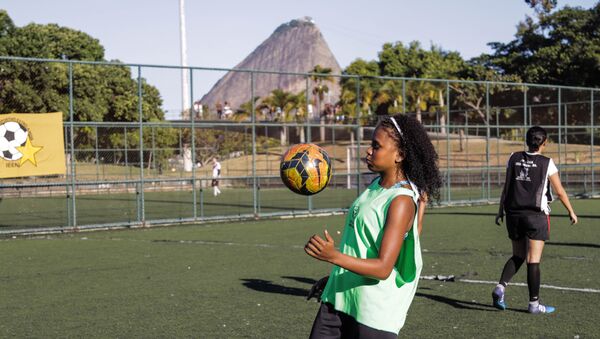 Taisa Melo De Souza, jogadora da seleção brasileira na Street Child World Cup 2018. - Sputnik Brasil