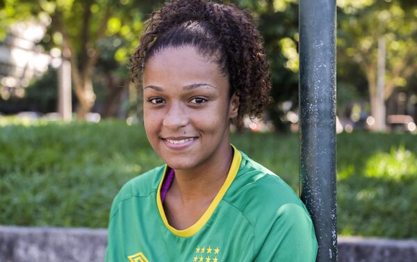 Laryssa Soares Batista da Anunciação, , jogadora da seleção brasileira na Street Child World Cup 2018. - Sputnik Brasil