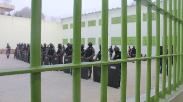 Transferência de presos na Cadeia Pública Desembargador Raimundo Vidal Pessoa, em Manaus (AM) - Sputnik Brasil