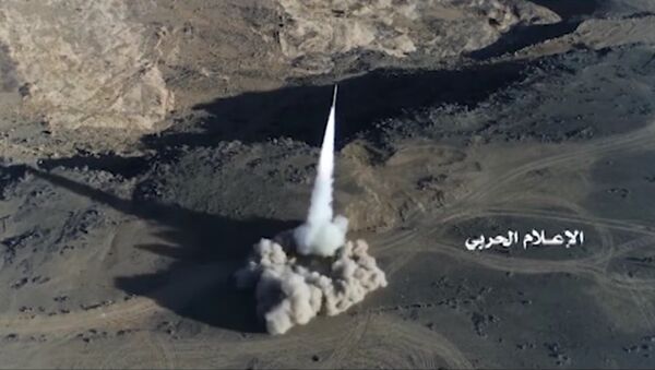 Yemeni missile force unveils Badr 1 - Sputnik Brasil