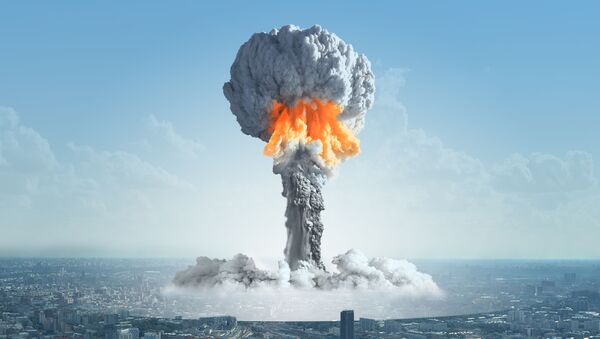 Uma explosão nuclear (imagem artística) - Sputnik Brasil