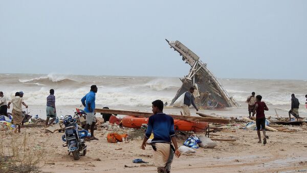 Estragos provocados pelo ciclone Mekunu na Ilha de Socotra, Iêmen, em 25 de maio de 2018 - Sputnik Brasil