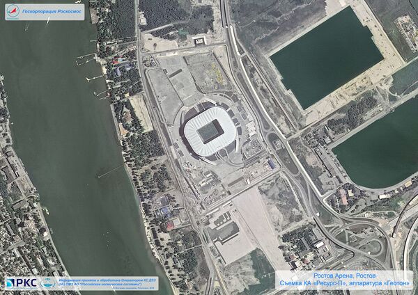 Imagem do estádio Rostov Arena tirada pelo satélite russo Resurs-P nas vésperas da Copa do Mundo 2018, na cidade-sede de Rostov-no-Don - Sputnik Brasil