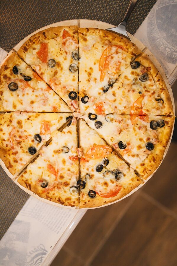 Pizza da Pizzaria Sicilia em Sochi - Sputnik Brasil
