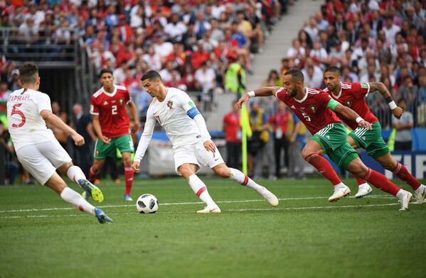 O astro Cristiano Ronaldo durante o jogo entre Portugal e Marrocos pela segunda rodada do grupo B, em Moscou - Sputnik Brasil