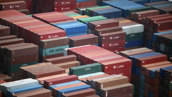 Container em porto da China (foto de arquivo) - Sputnik Brasil