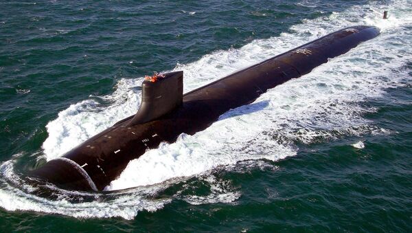 Submarino nuclear norte-americano Jimmy Carter (SSN 23) durante treinamentos no mar, 06 de fevereiro de 2005 (imagem referencial) - Sputnik Brasil