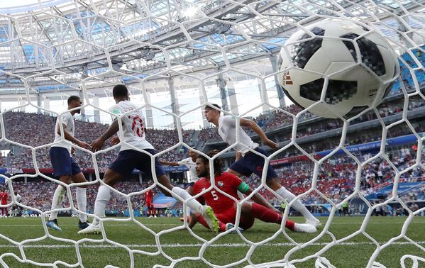 A rede balança em partida entre Inglaterra e Panamá pelo Grupo G da Copa do Mundo da Rússia - Sputnik Brasil