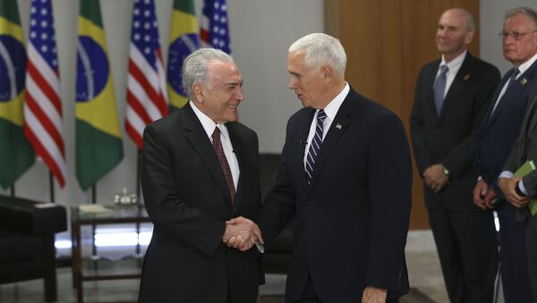 Presidente Michel Temer em encontro com o vice-presidente dos Estados Unidos Mike Pence - Sputnik Brasil