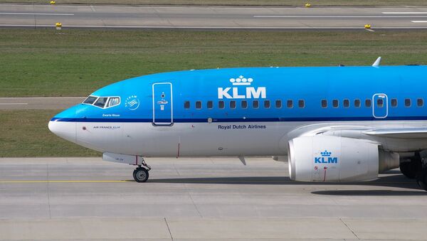 Avião da companhia aérea holandesa KLM - Sputnik Brasil