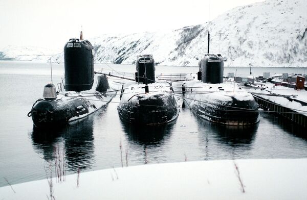 Submarinos a diesel em Severomorsk. - Sputnik Brasil