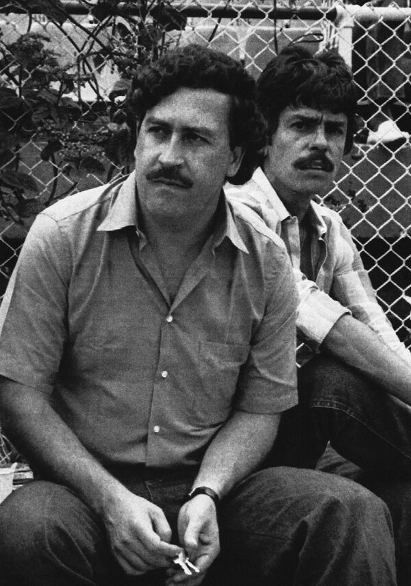 O colombiano Pablo Escobar já figurou na lista de bilionários da revista Forbes com uma fortuna de US$ 3 bilhões. - Sputnik Brasil