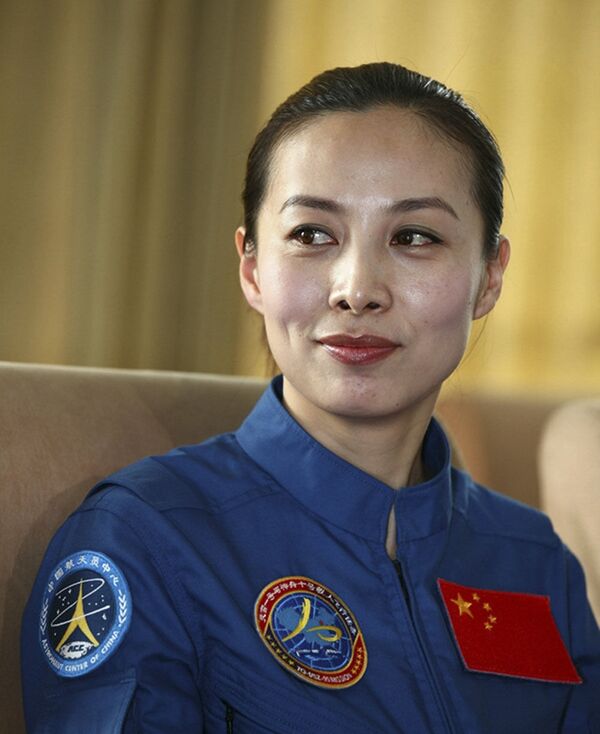 Wang Yaping, a primeira chinesa anunciada oficialmente como taikonauta pelo programa espacial chinês - Sputnik Brasil