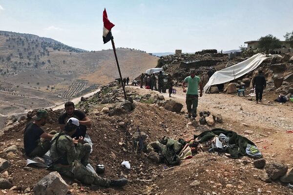 Exército Árabe Sírio leva a cabo operação antiterrorista na província de Daraa - Sputnik Brasil