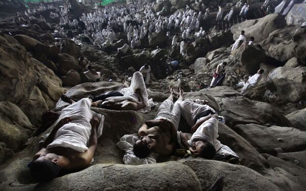 Fotógrafo israelita Ashraf Amra Muçulmanos fazem o Hajj (The annual muslims Hajj) - Sputnik Brasil