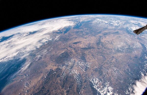 Europa Central afetada pela seca vista da Estação Espacial Internacional - Sputnik Brasil
