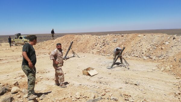Militares sírios no deserto de As-Suwayda - Sputnik Brasil