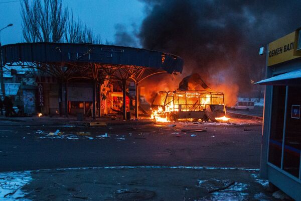 Donetsk: ataque a estação de ônibus deixa um morto - Sputnik Brasil