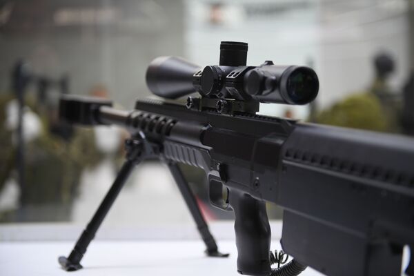 Fuzil de precisão de grande calibre desenvolvido pelo consórcio Kalashnikov - Sputnik Brasil