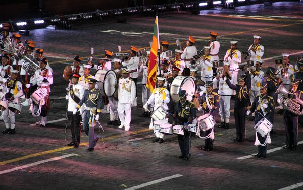 Orquestra Militar de Sri Lanka participa da abertura do festival Spasskaya Bashnya na Praça Vermelha, em 24 de agosto de 2018 - Sputnik Brasil
