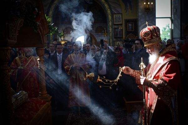 Patriarca de Moscou e de toda a Rússia, Kirill durante missa solene no dia do mártir Georgy. - Sputnik Brasil