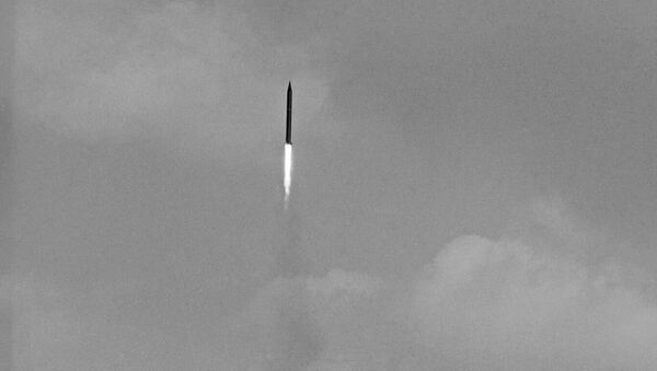 Lançamento de um míssil sovíetico, em 1970 (foto de arquivo) - Sputnik Brasil