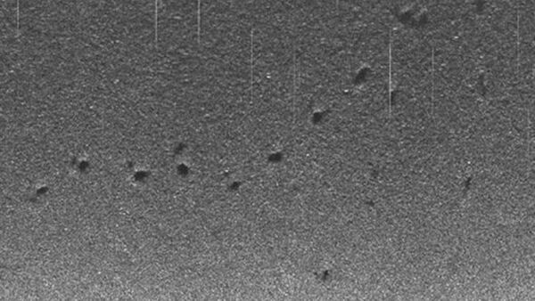Marcas de origem desconhecida no fundo do Pacífico - Sputnik Brasil