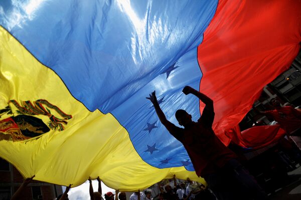 Rússia: oposição venezuelana segue tentando dar um golpe para derrubar Maduro Rússia: oposição venezuelana segue tentando dar um golpe para derrubar Maduro - Sputnik Brasil