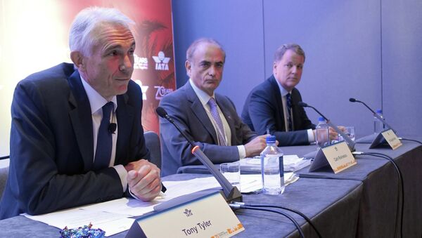 Executivos de empresas aéreas, incluindo Tony Tyler (E) em conferência da IATA - Sputnik Brasil